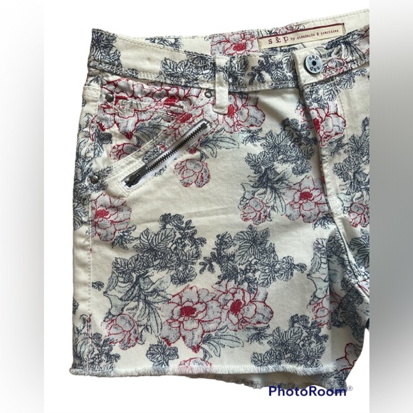 Standards & Practices cotton blend shorts - Picture 3 of 13